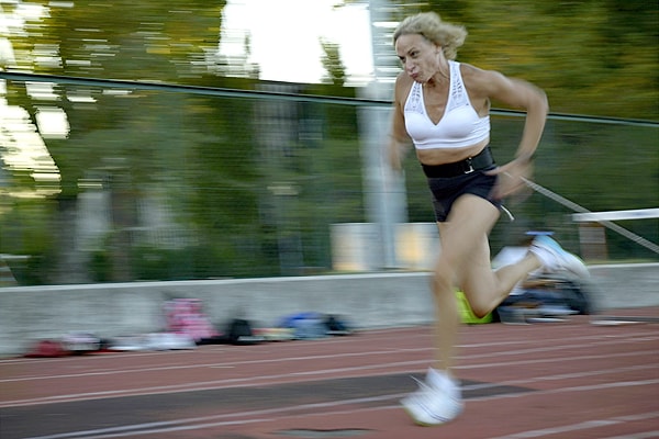 Petrillo için ülkesinde de tepkiler var. Daha önce bir grup kadın sporcu İtalya Spor Bakanlığı'na Valentina Petrillo için itiraz dilekçesi vermişlerdi.