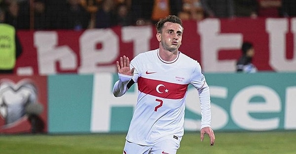 Milli futbolcunun sonraki satışından da Galatasaray, %10 gelir elde edecek. Transferi Galatasaray da sabah saatlerinde KAP'a bildirdi.