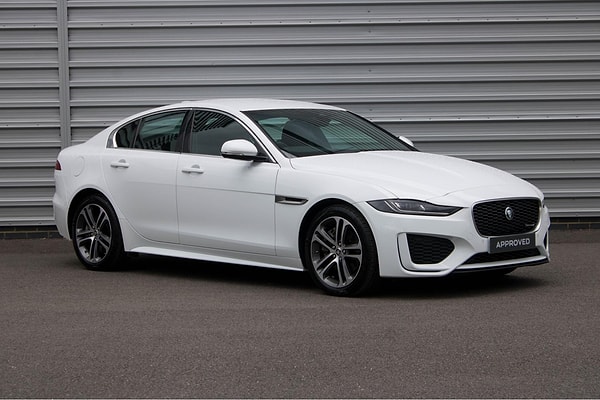 Jaguar XE Fiyat Listesi Ekim 2024