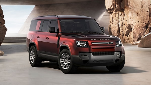 Land Rover Defender fiyat listesi Şubat 2024