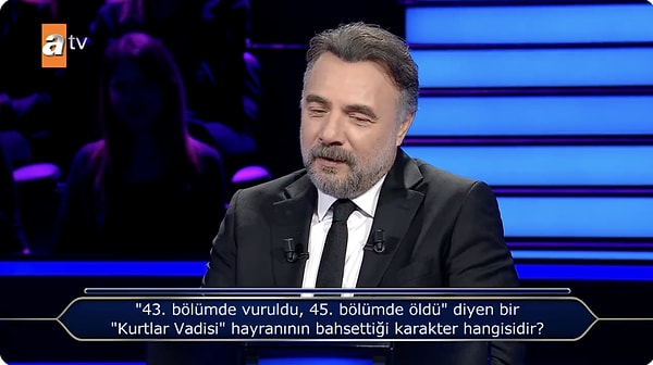 Kurtlar Vadisi'nde canlandırdığı "Çakır" karakteriyle ilgili soru soran Oktay Kaynarca duygusal anlar yaşadı.