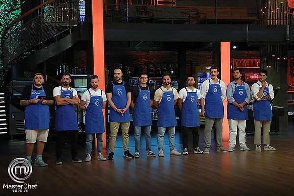 1. MasterChef Türkiye'de hafta boyunca kadınlara karşı erkekler yarışmıştı. Erkeklerin 2-1 üstünlük sağladığı haftada MasterChef'e kim veda etti?