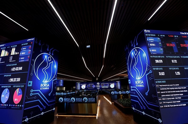 Borsa İstanbul'da BIST 100 endeksi, haftanın ilk işlem gününde 9.730,51 puan seviyesinden işlem görüyor.