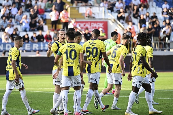 Bu sonuçla Fenerbahçe kulüp tarihinin, 32 maçla en uzun yenilmezlik serisine imza atmış oldu.