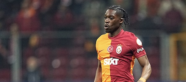 Galatasaray'ın son dönem transferlerinden "tutmayan" isimler arasında gözüken Derrick Köhn, Almanya'ya dönmüştü.