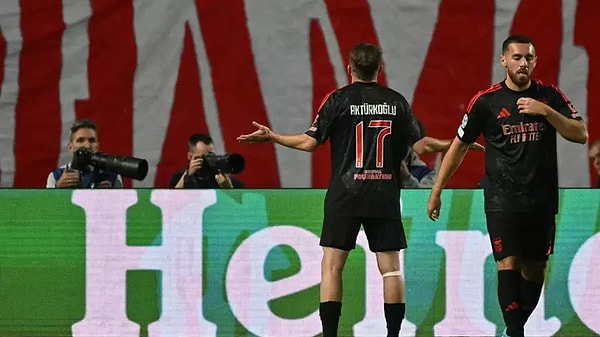 Portekiz'de Record gazetesi 'Benfica Türk büyüsünü kullanarak Belgrad'da zafere ulaştı' derken Kerem'in gol katkıları için ayrıca bir yazıya yer verdi.