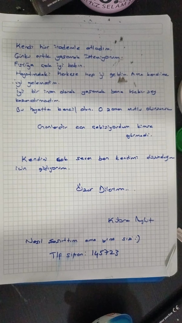 Ardında "Günlerdir can çekişiyordum, kimse görmedi. Kendimi çok seven ben kendimi düşündüğüm için gidiyorum. Özür dilerim" ifadelerinin yazılı olduğu bir veda mektubu bırakan Aykut'un acısı tüm sevenlerini yasa boğdu.