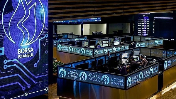 Güne yüzde 0.04 yükselişe 10.033,67 puandan başlayan Borsa İstanbul'da öğleden sonra İmamoğlu iddialarının artmasının ardından satış baskısı yaşanmaya başladı.