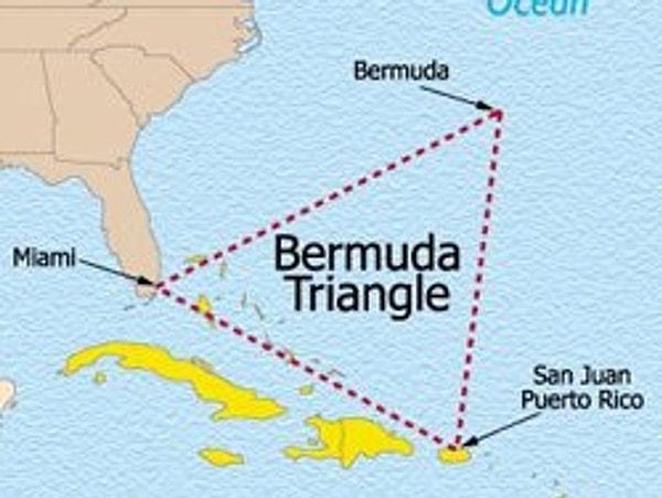 Bermuda Üçgeni, kaybolan uçaklar ve gemilerle ilgili hikayelerle ünlü bir bölge olarak biliniyor. Bu üçgen Miami, Bermuda ve Porto Riko arasında yer alıyor ve yıllardır birçok efsaneye ve gizeme ev sahipliği yapıyor.