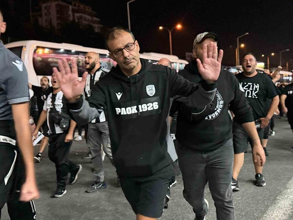 UEFA Avrupa Ligi ilk haftasında Galatasaray ile karşılaşacak PAOK’un taraftarları, RAMS Park’a giriş yaptı.