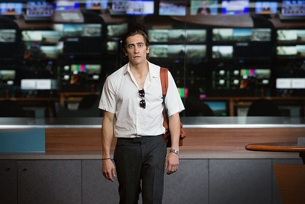 Jake Gyllenhaal lost 13 kilograms (about 29 pounds) for his role in the popular film Nightcrawler (2014), but gained back 7 kilograms (around 15 pounds) the following year for Southpaw (2015).