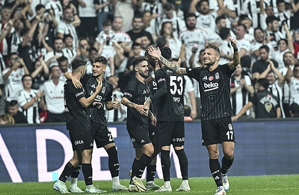 İki takım Süper Lig'de 57. kez karşı karşıya gelecek. 56 maçın 34'ünü Beşiktaş, 12'sini Kayserispor kazandı. 10 müsabaka da berabere sonuçlandı.