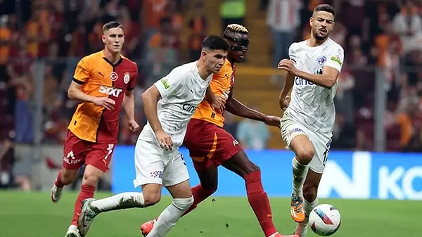 Geçtiğimiz cumartesi günü Rams Park'ta Kasımpaşa'yı ağırlayan Galatasaray, 3-0 öne geçmesine rağmen sahadan şok bir beraberlikle ayrılmıştı.