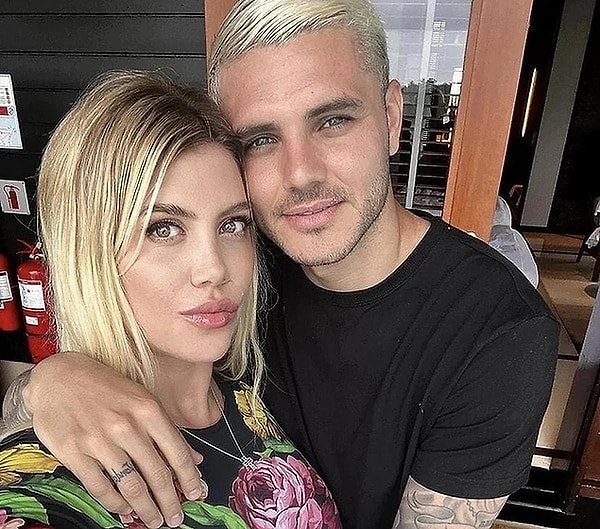 Geçtiğimiz aylarda boşanacakları iddiasıyla magazin gündemine bomba gibi düşen Icardi ve Wanda Nara çifti, hem birlikte hem ayrı ayrı gündemimizin en çok konuşulan isimlerinden biri biliyorsunuz ki.