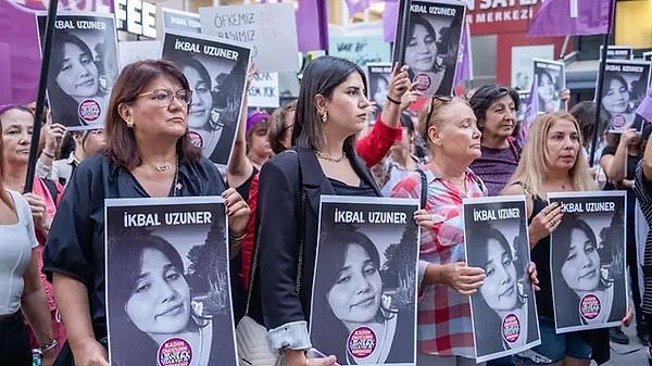 Yaşanan katliamdan sonra ülkemizin dört bir yanında kadınlar, tüm kadınlar adına bir araya gelip artık korkmadan yaşamak istediklerini dile getirirken, yaşanan katliama birçok ünlü isimden de tepki gelmişti.