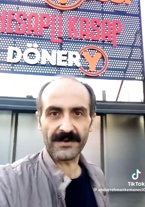 @abdurrahmankemaneci0 adlı TikTok kullanıcısı da Köfteci Yusuf şubelerinin birinin önünde çektiği videosuyla desteğini paylaştı.