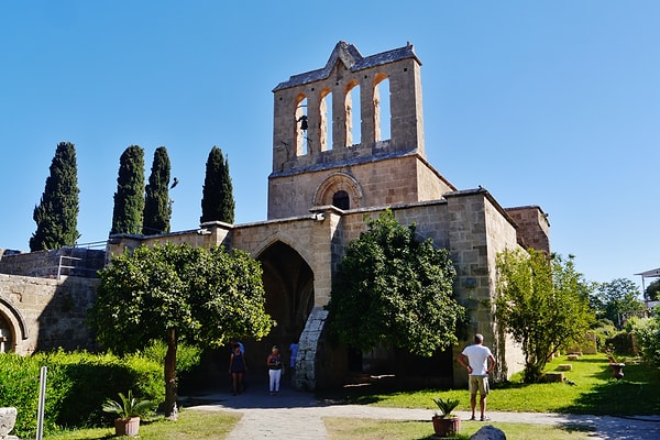 2. Bellapais Manastırı