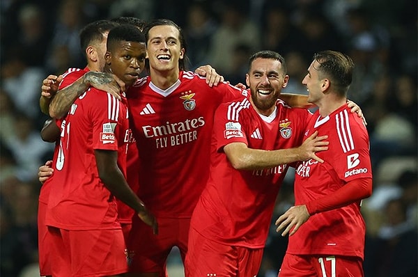 Benfica ve milli takımda arkadaş olan ikili için bu kez Premier Lig'de takım arkadaşı olacakları yönünde bir habere imza atıldı.