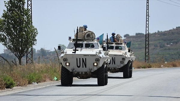 UNIFIL tarafından bugün yapılan açıklamada, İsrail ordusuna ait bir buldozerin Marwahin'deki UNIFIL mevzisinde bulunan gözlem kulesini ve çevresindeki çiti kasten yıktığı duyuruldu.