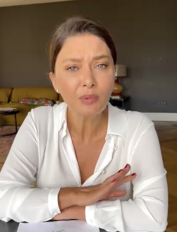 Hitabenin günümüz Türkçesini de paylaşımına ekleyen Yeşilçay, "ATAMIZIN GENÇLİĞE HİTABESİNİ tekrar hatırlatmak istedim. Sadece gençlere değil HEPİMİZE çok güçlü bir sesleniş çünkü." dedi.