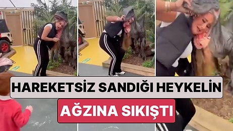 Bir Anne Dinozor Heykeliyle Çocuğunu Korkutmak İsterken Dinozorun Ağzı Kapanınca Hayatının Dersini Aldı