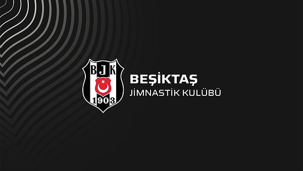 "Hadlerini bildirmeyi biliriz" diyerek biten açıklamanın son cümlesi; "Biz Beşiktaşlılar, edebe davet ettiklerimiz edep dışı davranmaya devam ettiği müddetçe her platformda hadlerini bildirmeyi de biliriz" oldu.