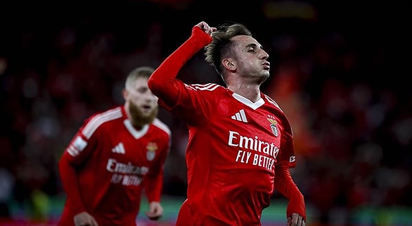 Bu sezon Benfica formasıyla çıktığı 9 maçta 8 gol ve 4 asistlik katkı yapan millî futbolcunun şimdiden talipleri artmaya başladı.