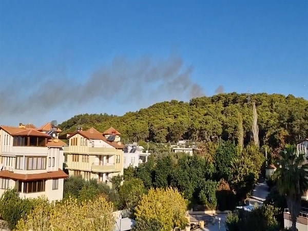 İlçenin İncekum mevkiinde saat 08.30 sıralarında bir hava aracının ormana düştüğü ihbarı üzerine bölgeye ekipler sevk edildi.