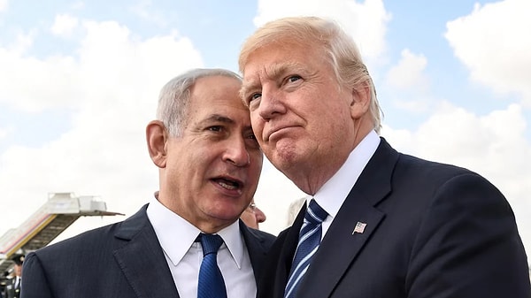 Trump'ı ilk tebrik edenler arasında İsrail Başbakanı Binyamin Netanyahu yer aldı. Netanyahu, X'te paylaştığı bir gönderide şunları yazdı: 👇