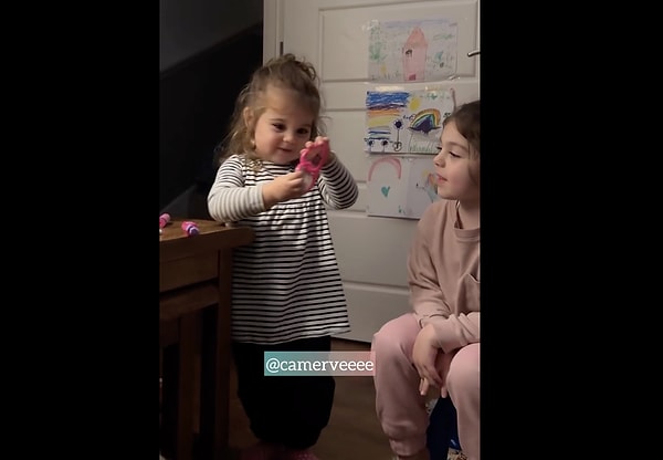 Sophia ve Ayla'dan yine kalpleri eriten bir video geldi.