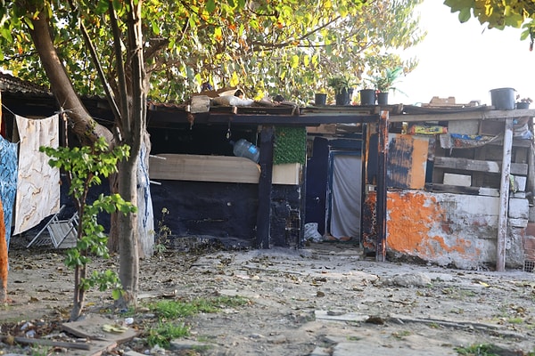 Aile ve Sosyal Hizmetler Bakanlığı’nın aileye maddi yardım yaptığı, 18 kez aile ziyaretinde bulunduğu ve ailenin çocukları devlet korumasına vermek istemediği ortaya çıkmıştı.