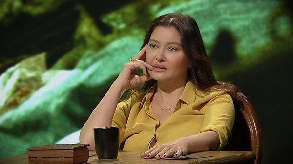 Nurgül Yeşilçay, Uzman Psikolog Gökhan Çınar’ın FÜG programının yeni bölümüne konuk oldu.