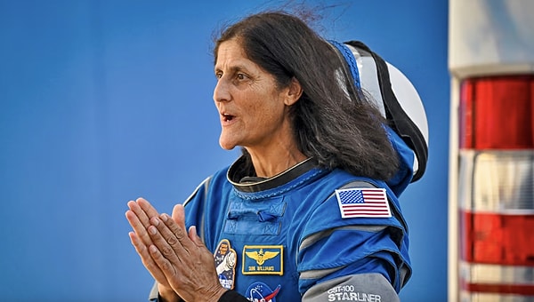 Deneyimli astronotlar Sunita Williams ve Butch Wilmore, haziran ayında Uluslararası Uzay İstasyonu’na (ISS) fırlatıldı. Ancak Boeing Starliner aracında çıkan arıza nedeniyle 1 hafta sonra dönmesi planlanan astronotlar 6 aydır uzayda mahsur.