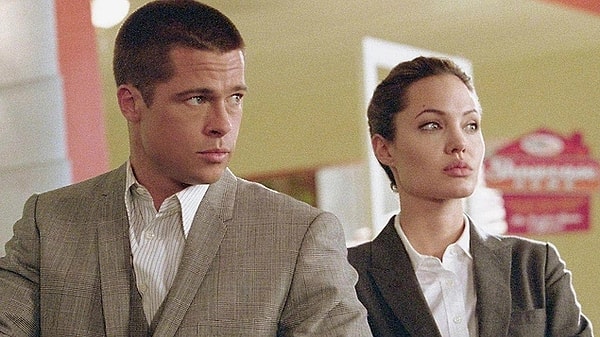 Angelina Jolie ve Brad Pitt, ''Mr. and Mrs. Smith'' filmindeki partnerlikleriyle hafızamıza kazınmıştı. İkili film partnerliğinin yanı sıra gerçek hayatta da birliktelik sürdüren ve Hollywood'un ikonikleşen bir çifti haline gelmişti. 2014 yılında evlenen çift ne yazık ki 2016'da resmen boşanmıştı. Boşannma kararıyla birlikte ardı arkası kesilmeyen bir kaosa sürüklenen çiftten yeni bir haber geldi. İkili, yılan hikayesine dönen Miraval davasıyla yine gündeme geldi.