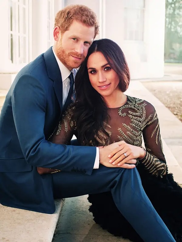 Gelgelelim, bizler Saray'dan ayrıldıklarından beri yüzleri gülüyor ve mutlu mesut çekirdek aileleriyle yaşıyorlardır diye düşünürlerken Meghan Markle ve Harry aşkının bitiyor olduğuna dair dedikodular basında yayılmaya başladı. Hatta New York Post gazetesi kısa süre önce bu konudaki haberinde Harry için "pişmanlıklar prensi" ifadesini kullanmıştı.