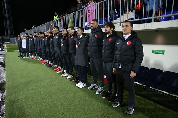 A Milli Takım, Karadağ'a 3-1 kaybedince Montella'nın geleceği sorgulanmaya başlandı.