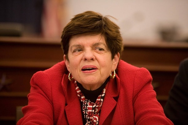 11. Alice Rivlin: ABD'nin ilk kadın ekonomi danışmanı.