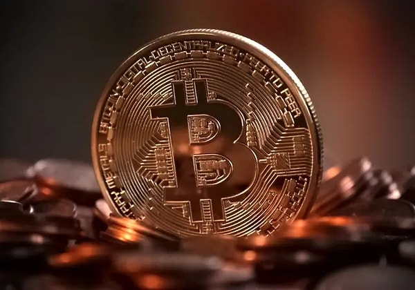 ABD Başkanlık Seçimleri’nin gerçekleştiği 5 Kasım’dan bu yana yatırımcısının yüzünü güldüren Bitcoin son 1 ayda yüzde 48 yükseldi.