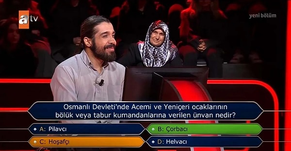 300 bin TL'lik "Osmanlı Devleti'nde Acemi ve Yeniçeri ocaklarının bölük veya tabur kumandalarına verilen ünvan nedir?" sorusunda Kandemir, yanlış cevap vererek yarışmaya veda etti.