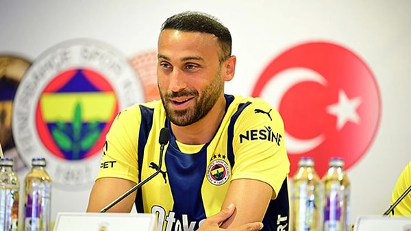 Bu bilgiler ışığında Fenerbahçe'nin Arnautovic'e karşılık İnter'e Cenk Tosun'u takasta teklif edebileceği iddia edildi.