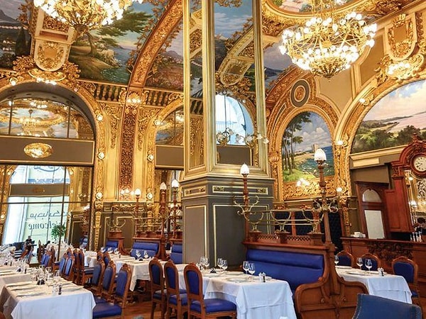 22. Le Train Bleu, Doha