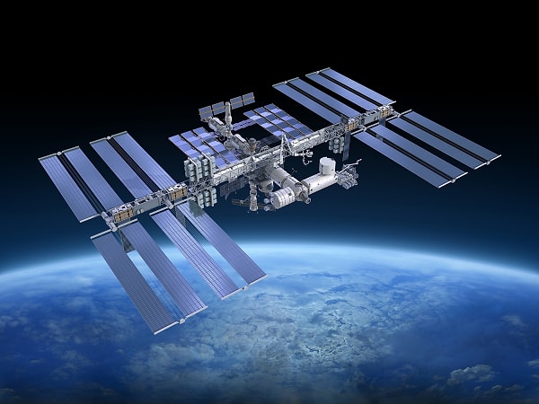 NASA, 2030 yılında istasyonun operasyonlarını durdurmayı planlıyor. Bunun ardından, ISS yavaşça Dünya’ya yaklaşacak.