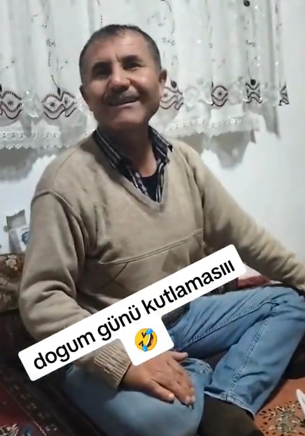 Pastanın pahalı olup olmadığını soran baba, “Senden değerli değil” yanıtını da almıştı. Ardından ise mumu üfleyecekti ancak üflemeye kıyamadı bile.