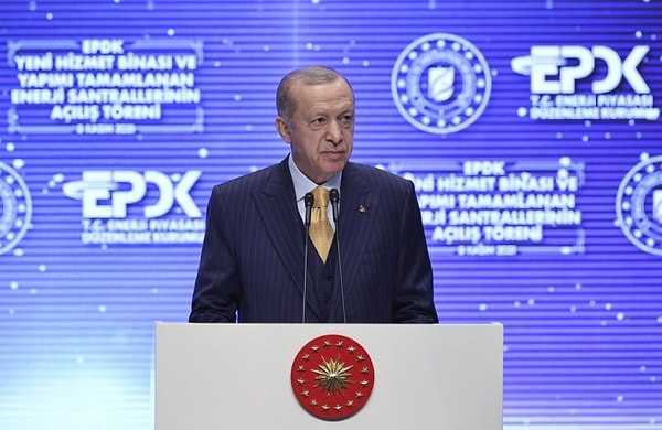 Erdoğan, kurmaylarından konu hakkında bilgi aldı, kamuoyunda konuşulan bu tahsis olayının iptal edilmesi yönünde formüller üretilmesi konusunda talimat verdi. Cumhurbaşkanı Erdoğan'ın bu santrallerin ihale yolu ile verilmesine sıcak baktığı, bu konuda değişiklik yapılması konusunda uyarılarda bulunduğu öne sürüldü.