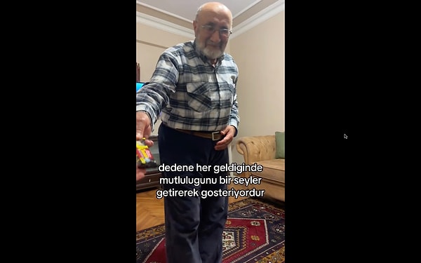 İzleyenlere kendi dedesini hatırlatan o video, yorum yağmuruna tutuldu.