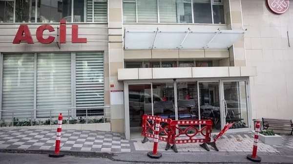 TMSF'den yapılan açıklamada, "Güvenilir kamu sağlığı hizmetlerinde aksama olmaması" gerekçesiyle, Fon Kurulu'nun kararıyla ilgili hastanelerin yeni yöneticilerinin görevlendirildiği, atanan ekiplerin hastane ve şirketlerde gerekli çalışmalara başladığı ifade edildi..