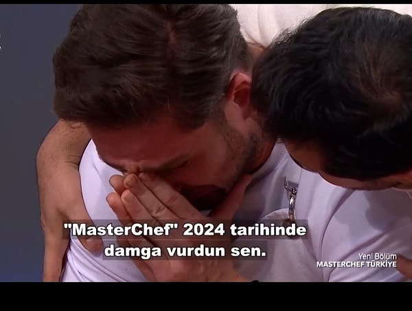 MasterChef'te büyük emeklerle finale adını yazdırmak isteyen Onur, ağladığı anlar ses getirdikten sonra yaptığı paylaşımla eleştirilere yanıt verdi.