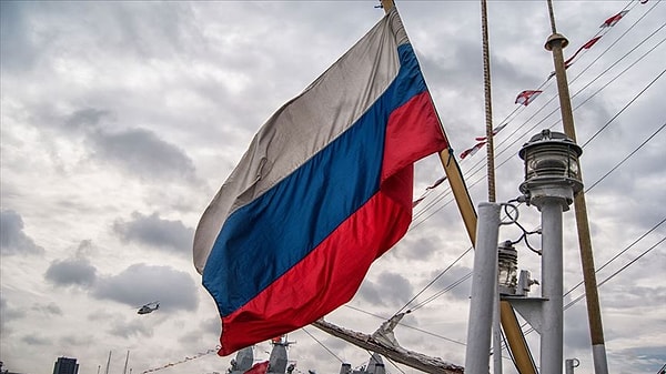 Peskov, Rus doğal gazının Ukrayna üzerinden Avrupa'ya sevkiyatı konusunda, “Burada dikkat gerektiren çok zor bir durum söz konusu” dedi.