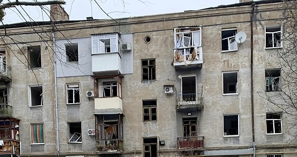 Bu yoğun tempo sırasında, taş ocağında malzeme yoğunluğunu ölçmek için kullanılan ve sezyum-137 içeren bir radyasyon ölçüm cihazı kayboldu.