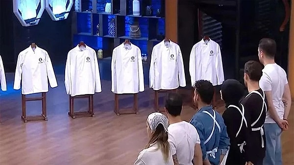 MasterChef Türkiye 2024'te final heyecanı her geçen gün artıyor. Yarışmacılar, hem şefleri hem de izleyicileri etkilemek için mutfakta tüm hünerlerini sergilemeye devam ediyor.